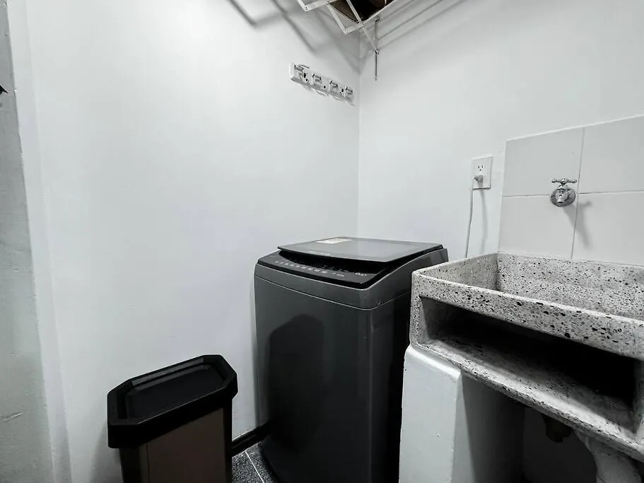Exclusivo Apartamento En Poblado Con Ac A 1 Min Provenza Медельин 0*,  Колумбия