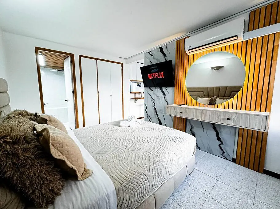 Апартаменты Exclusivo Apartamento En Poblado Con Ac A 1 Min Provenza Медельин